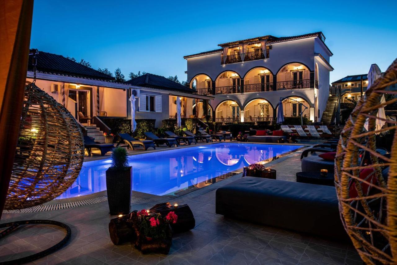 Villa Corali Apartments Sea Breath & Pool Amoudi Exterior foto