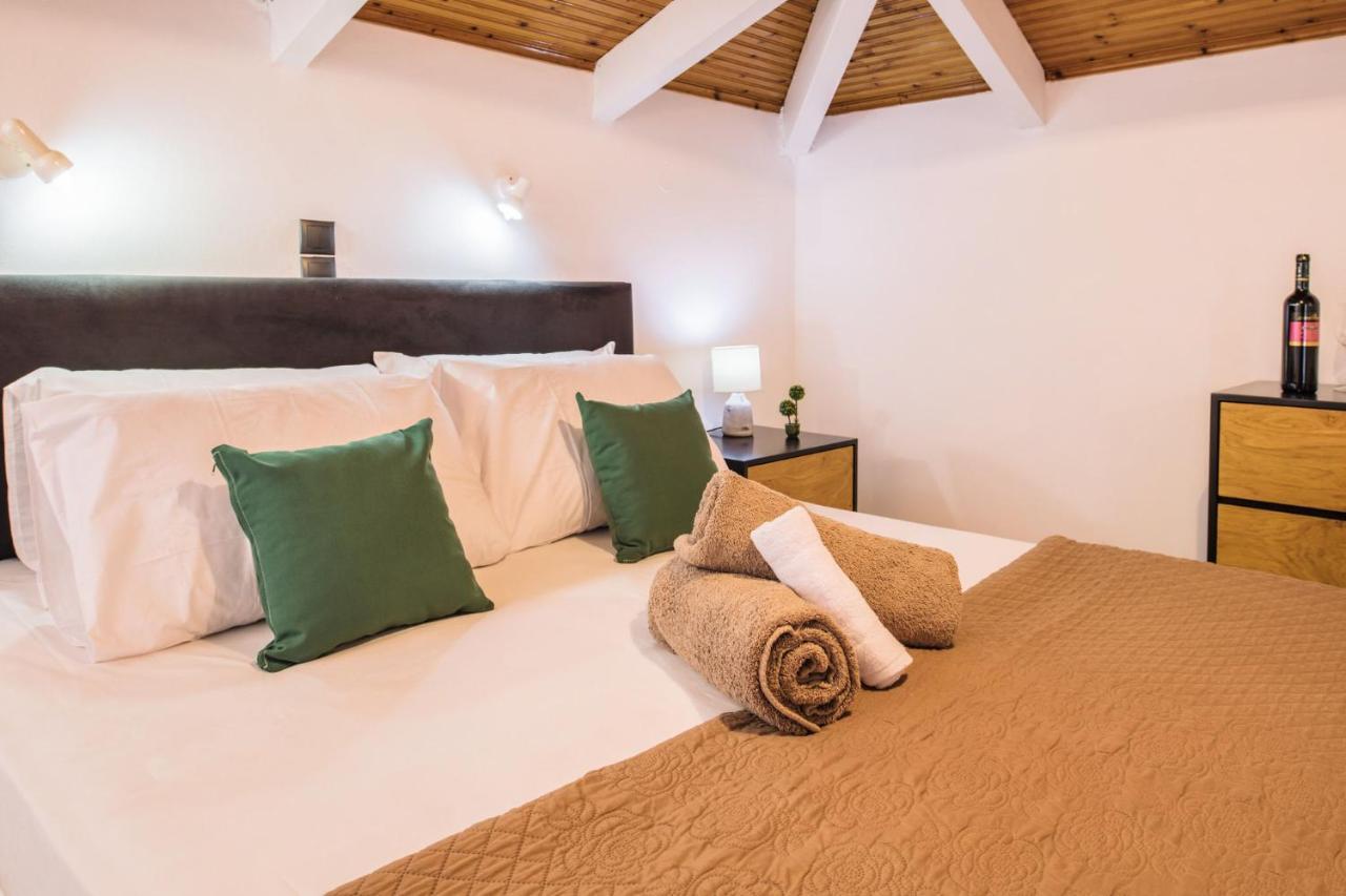 Villa Corali Apartments Sea Breath & Pool Amoudi Exterior foto