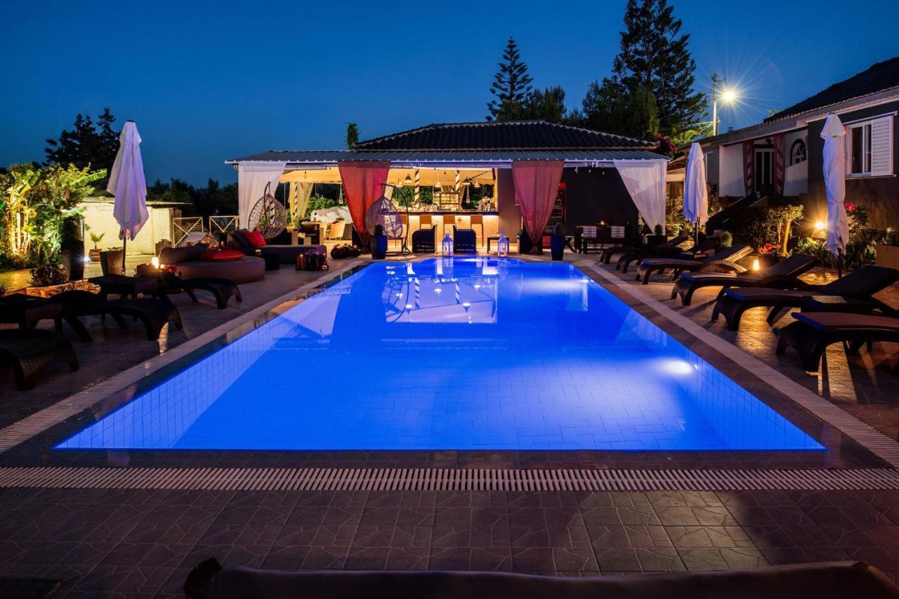 Villa Corali Apartments Sea Breath & Pool Amoudi Exterior foto