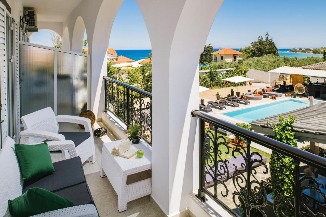 Villa Corali Apartments Sea Breath & Pool Amoudi Exterior foto