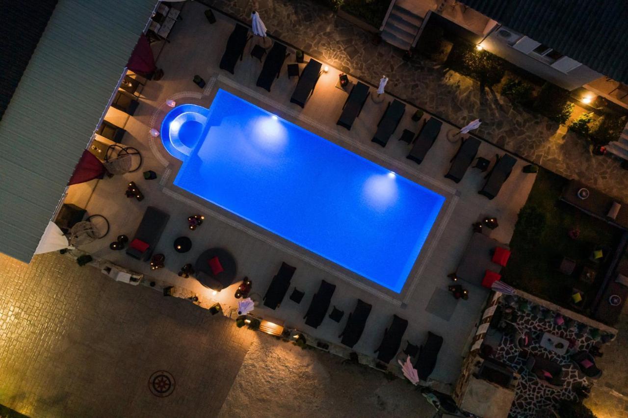 Villa Corali Apartments Sea Breath & Pool Amoudi Exterior foto