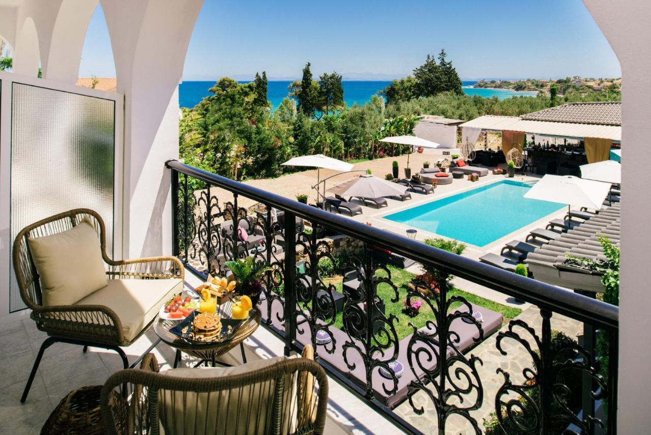 Villa Corali Apartments Sea Breath & Pool Amoudi Exterior foto